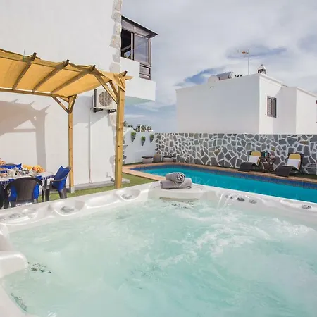 Palm * Puerto del Carmen (Lanzarote)