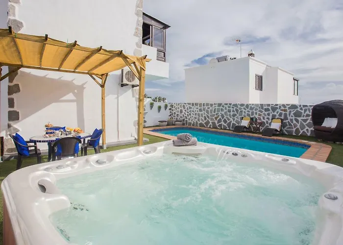 Palm * Puerto del Carmen (Lanzarote)